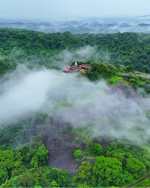 Sri Karinjeshwara Temple